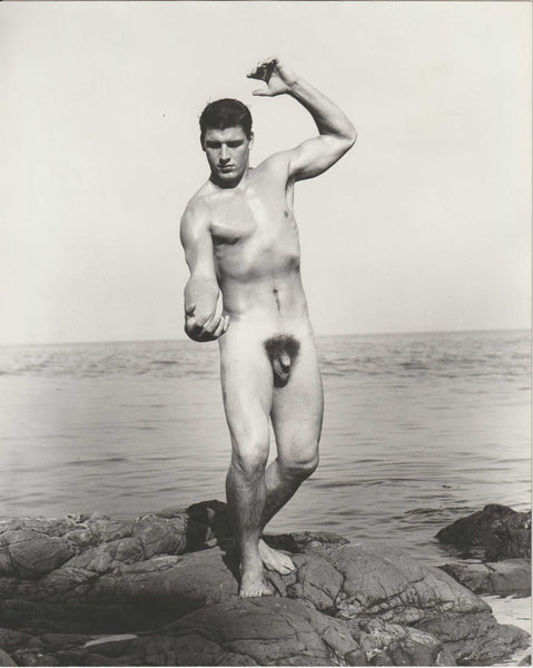 Original vintage photo by Dave Martin of handsome Gary Dexter posing by the Bay