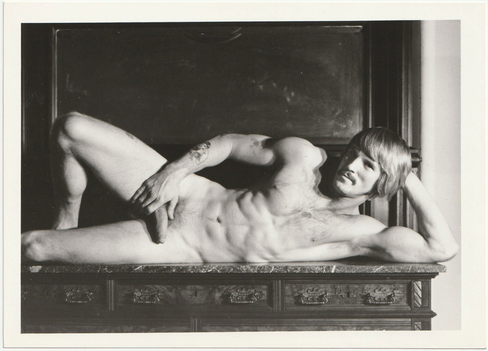 Barry Hoffman Reclining: Target Studios – Homobilia