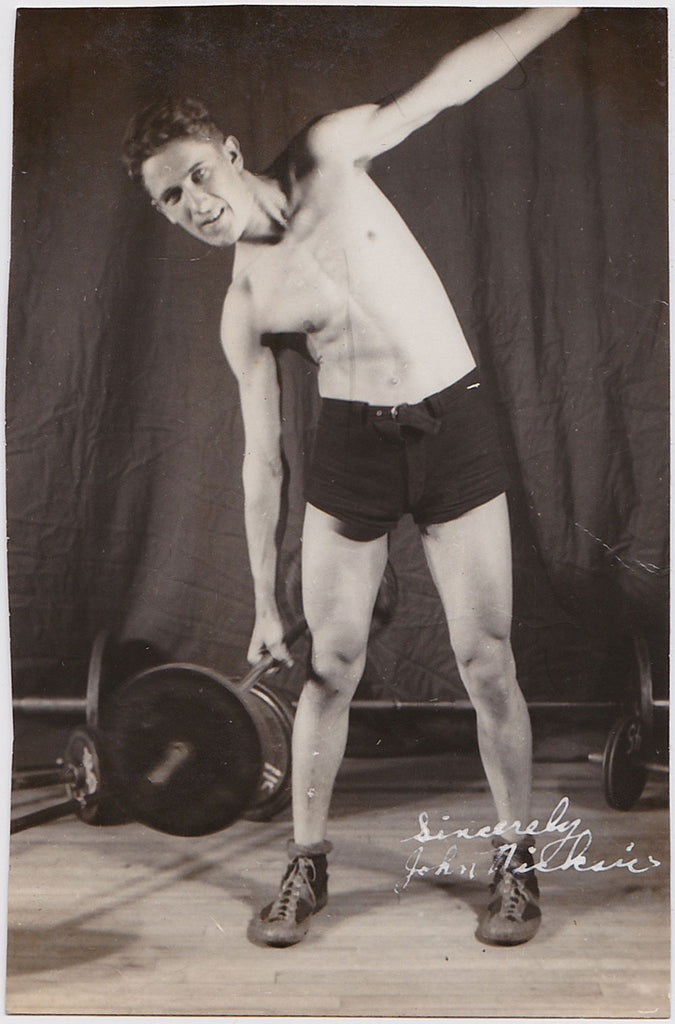 Vintage Physique Photo: Bodybuilder Doing Side-Bend