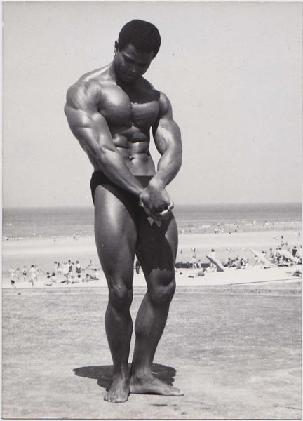 Very rare original vintage physique photo of bodybuilder Serge Nubret by Stan of Sweden.
