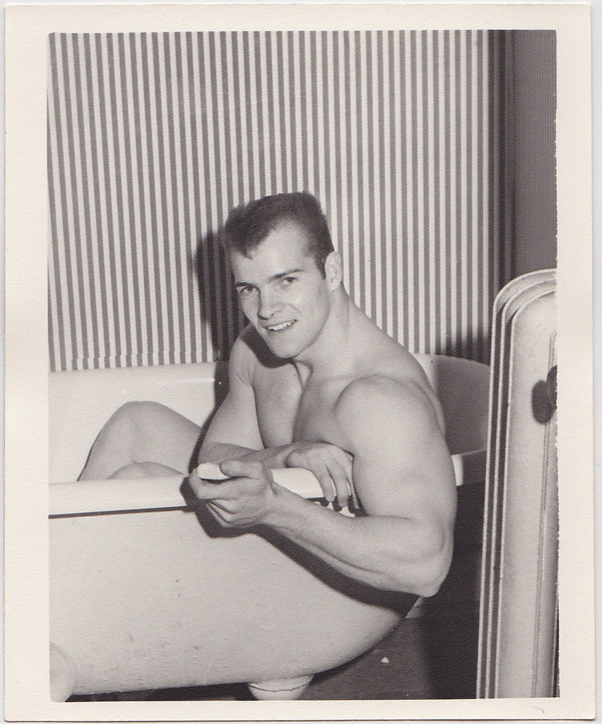 Kris Studio Male Nude: David Selhime in Bathtub
