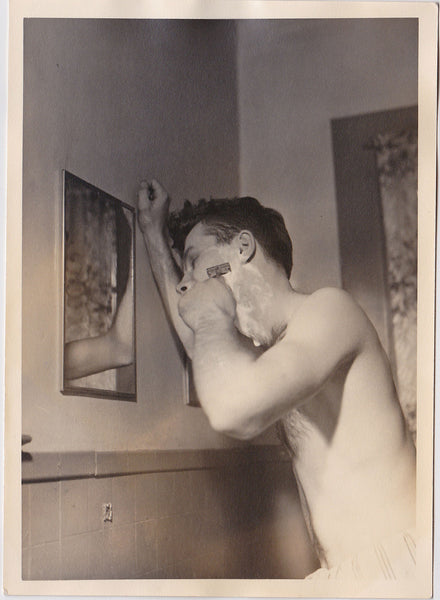 Man Shaving 1 vintage gay photo